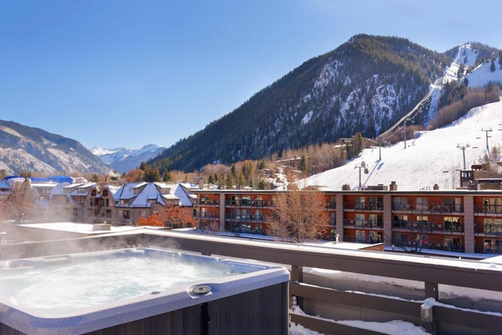 Independence Square 202, Hotel Room Over-Looking The Mall And Aspen Mountain Exterior foto